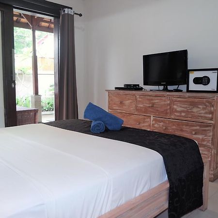 Drupadi Bungalows Gili Trawangan Esterno foto