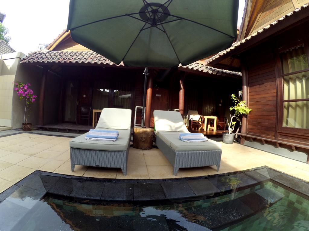 Drupadi Bungalows Gili Trawangan Esterno foto