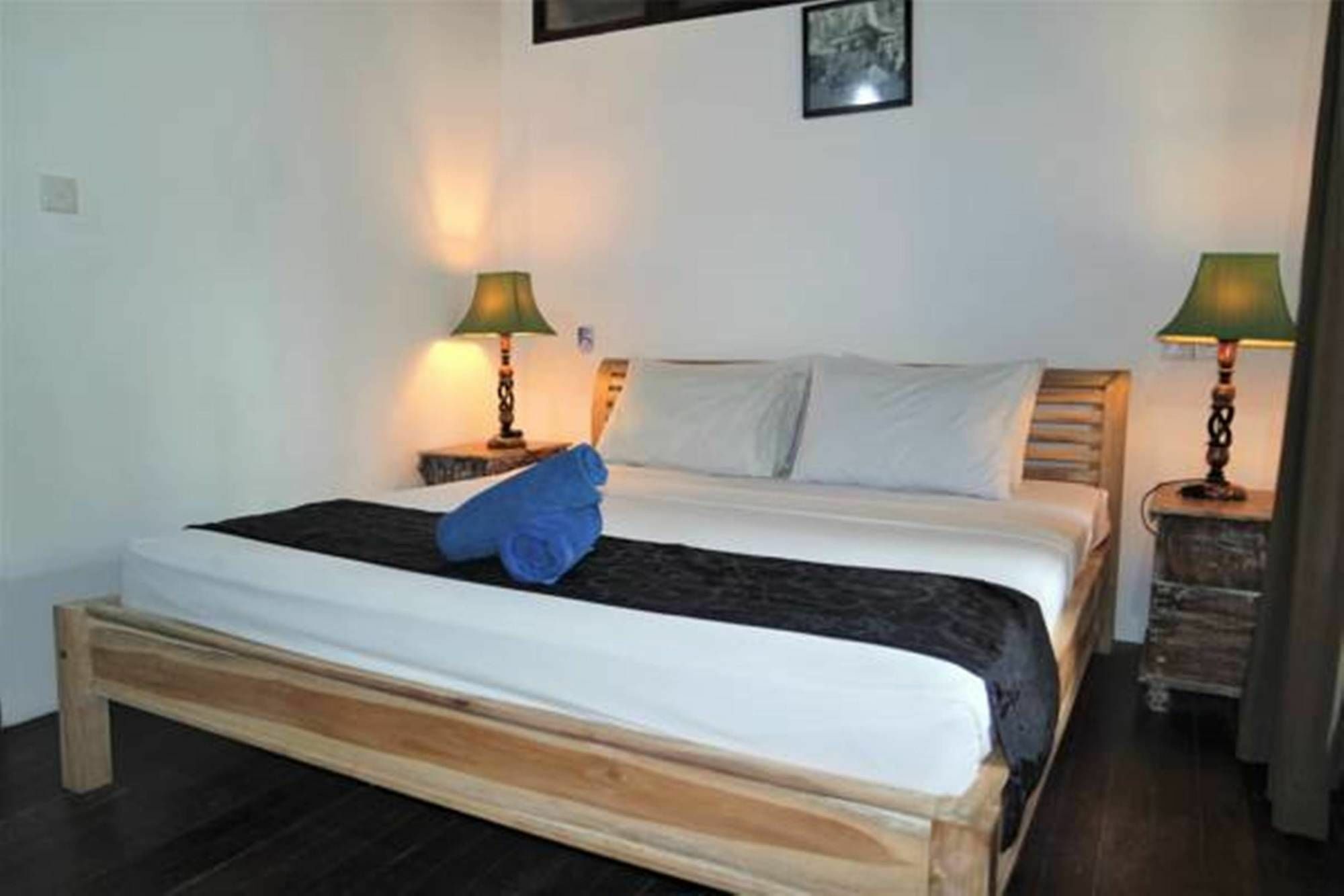 Drupadi Bungalows Gili Trawangan Esterno foto
