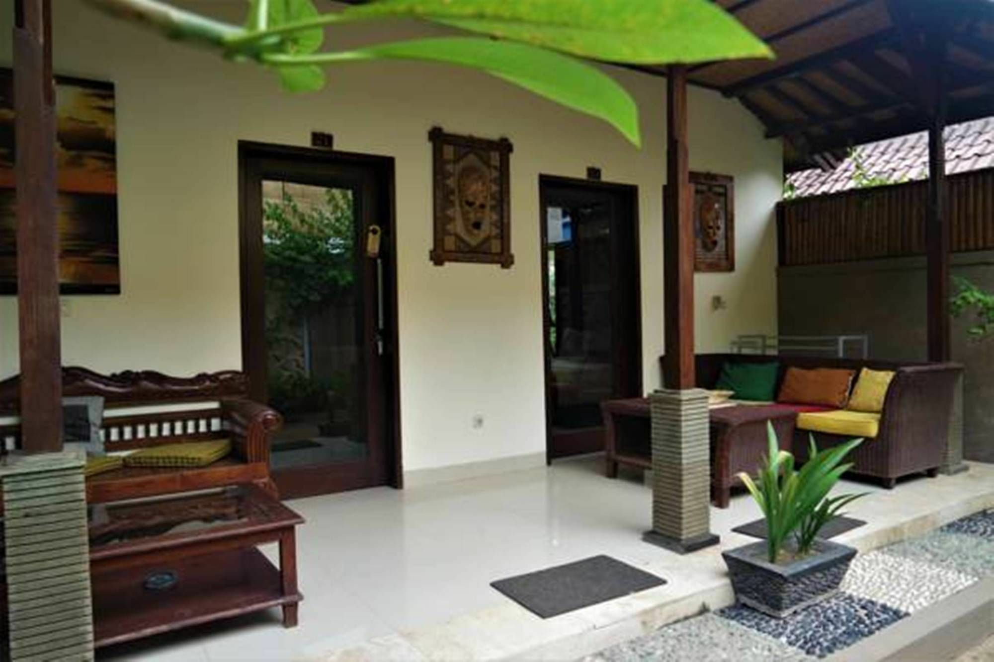 Drupadi Bungalows Gili Trawangan Esterno foto
